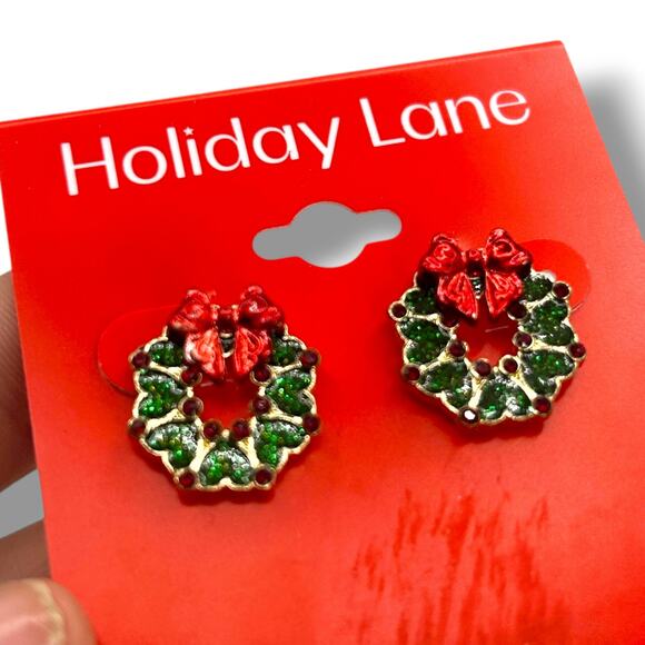 NEW Holiday Lane Christmas Wreath Earrings Small Hoop Drop Winter Festive Hearts - Picture 8 of 10